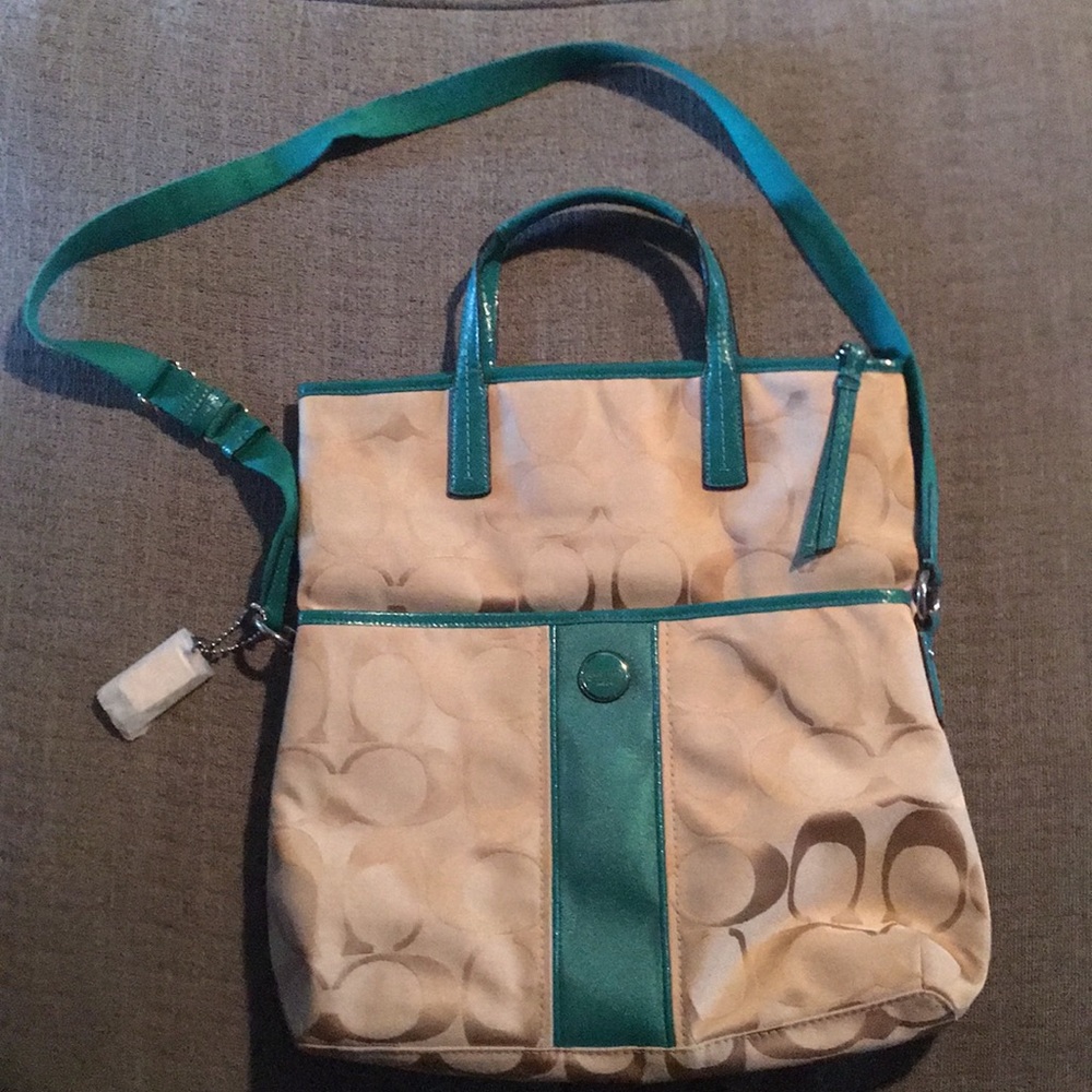 Coach Signature Stripe Fold Over - Khaki/Jade